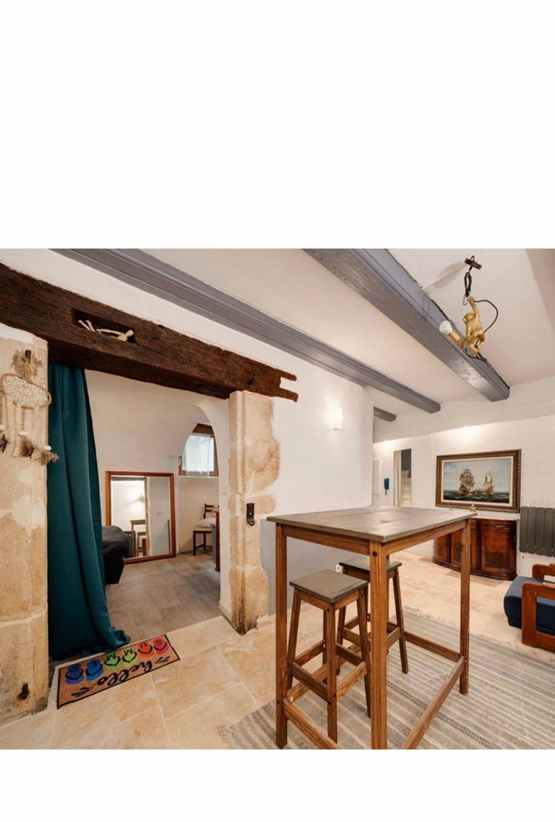 Rent Big Room With Breakfast Free In Old City Нанси Екстериор снимка